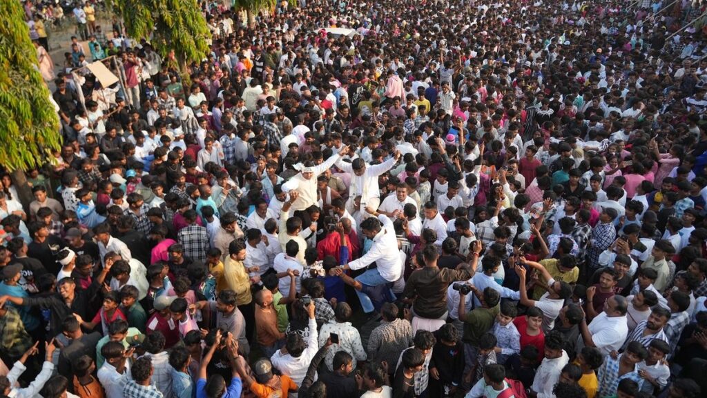 140 करोड़ लोगों को गिनने की तैयारी ?